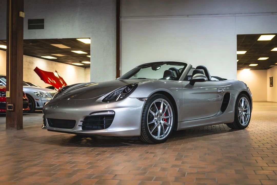 2013 Porsche 981 Boxster S - Image 2 of 31