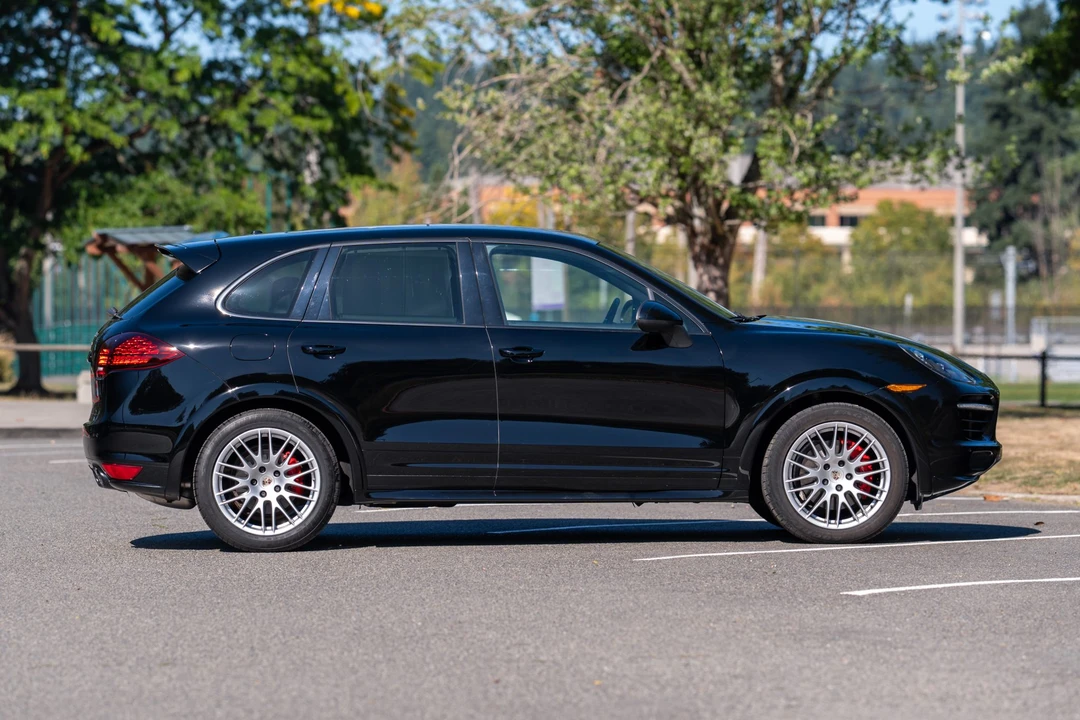 2013 Porsche 958 Cayenne GTS - Image 31 of 31