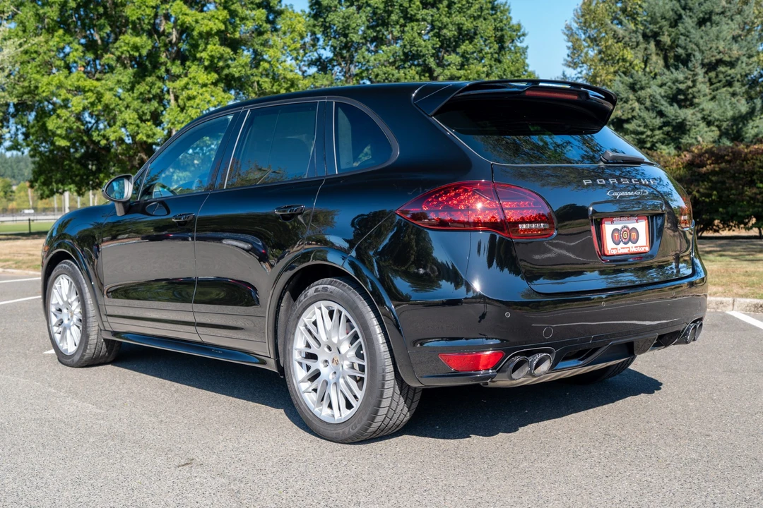 2013 Porsche 958 Cayenne GTS - Image 14 of 31