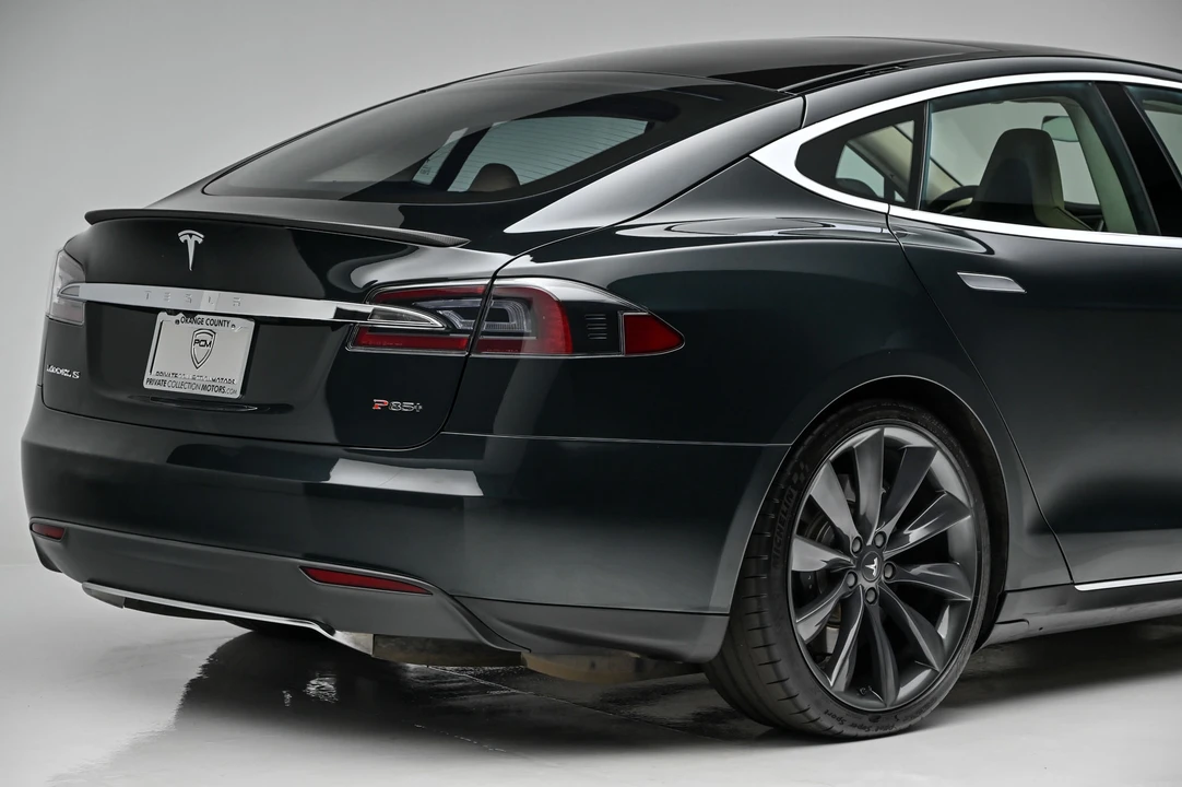 2013 Tesla Model S - Image 25 of 31