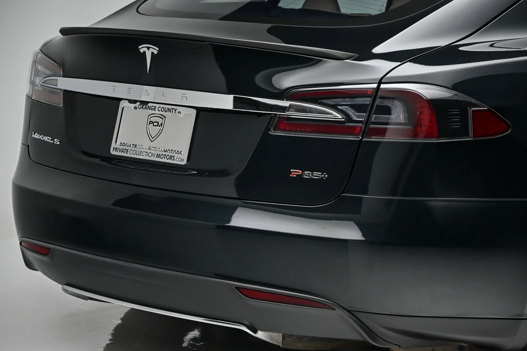 2013 Tesla Model S - Image 24 of 31