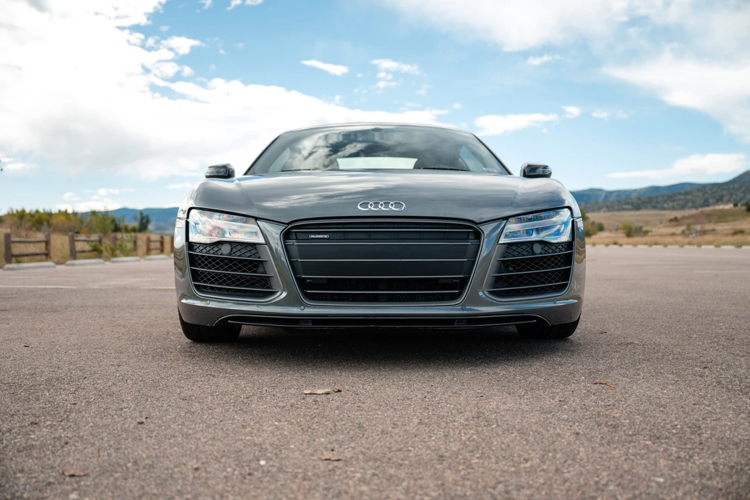 2014 Audi 42 R8 - Image 4 of 31