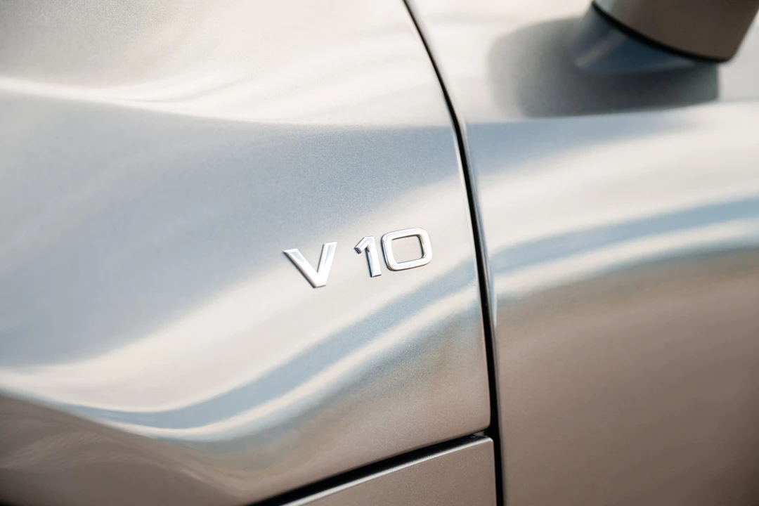 2014 Audi 42 R8 - Image 28 of 31