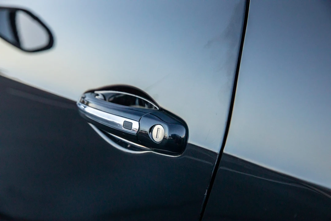 2014 Bentley Continental GTC - Image 25 of 31
