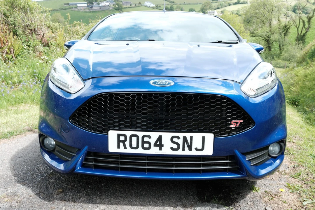 2014 Ford Fiesta - Image 13 of 31