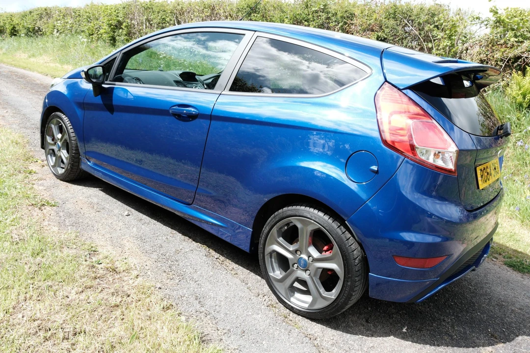 2014 Ford Fiesta - Image 6 of 31