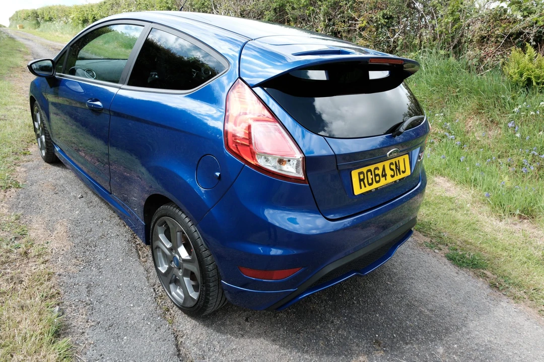 2014 Ford Fiesta - Image 7 of 31
