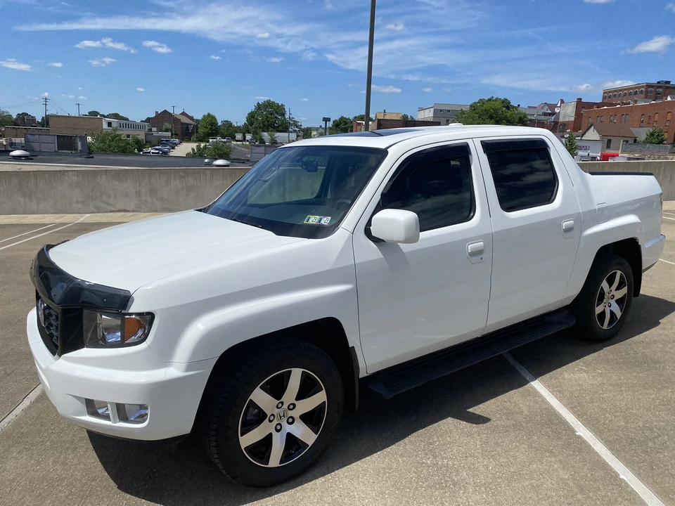 2014 Honda Ridgeline 1st Gen - Image 14 of 31