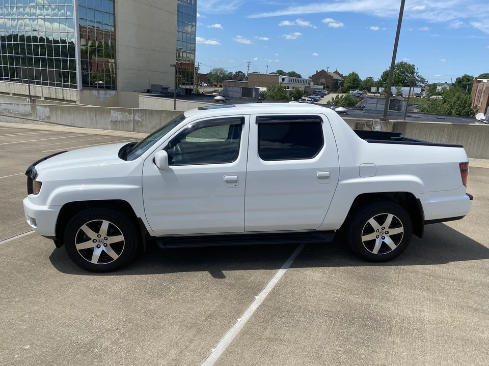 2014 Honda Ridgeline 1st Gen - Image 19 of 31