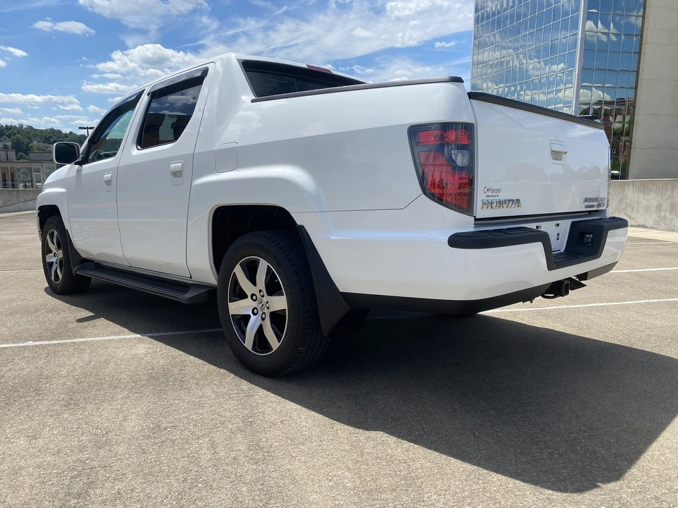 2014 Honda Ridgeline 1st Gen - Image 24 of 31