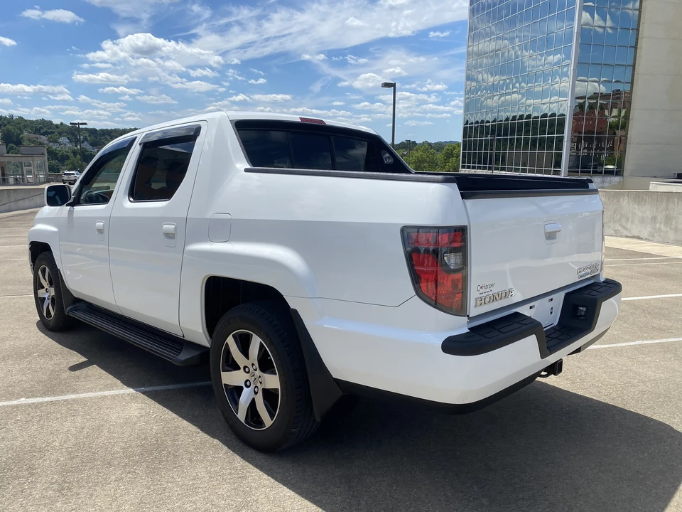 2014 Honda Ridgeline 1st Gen - Image 25 of 31