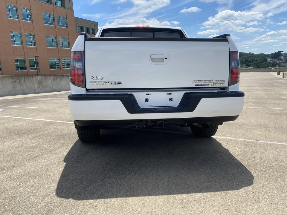 2014 Honda Ridgeline 1st Gen - Image 28 of 31