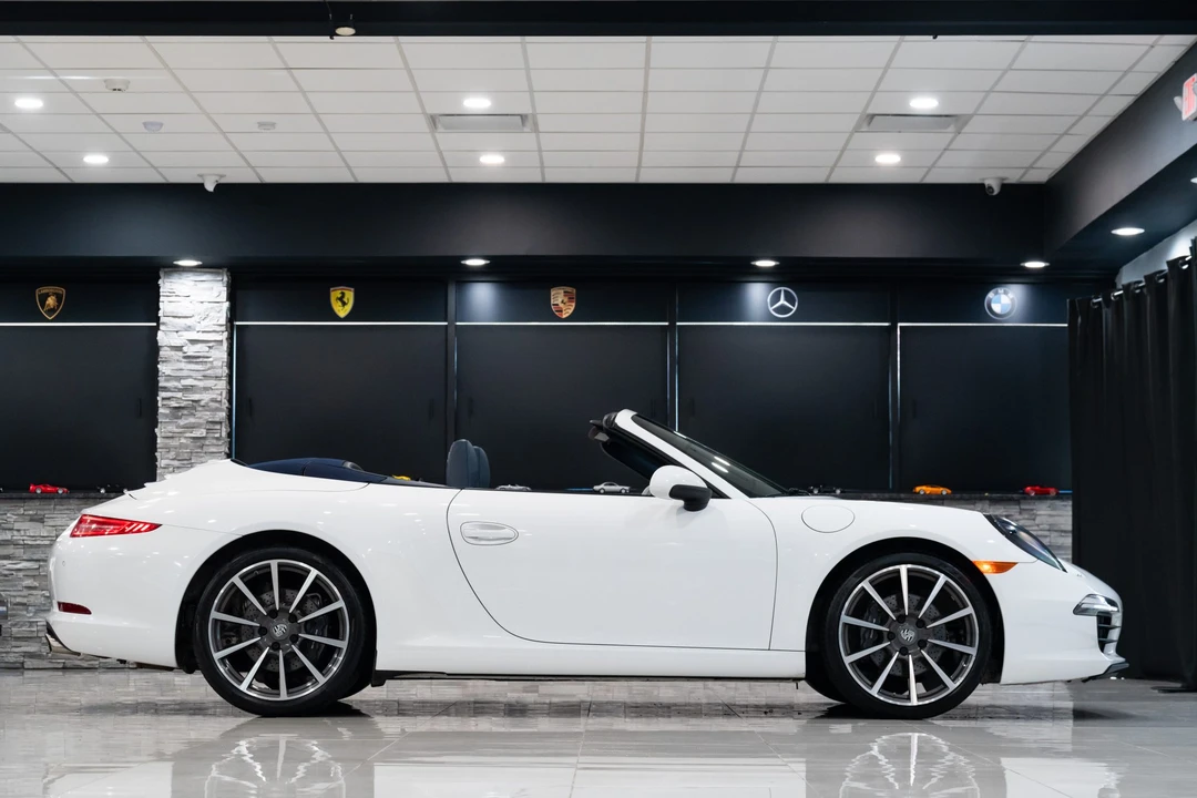 2014 Porsche 991 Carrera - Image 30 of 31