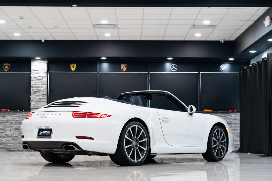 2014 Porsche 991 Carrera - Image 27 of 31