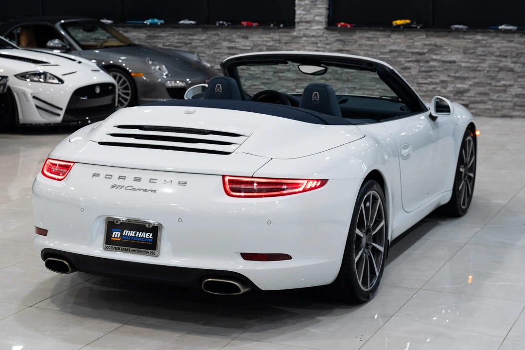 2014 Porsche 991 Carrera - Image 22 of 31
