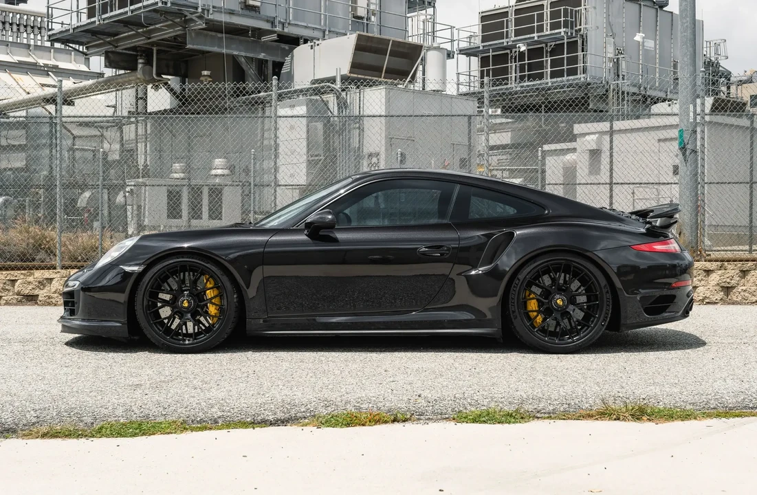 2014 Porsche 991 Turbo S - Image 3 of 6