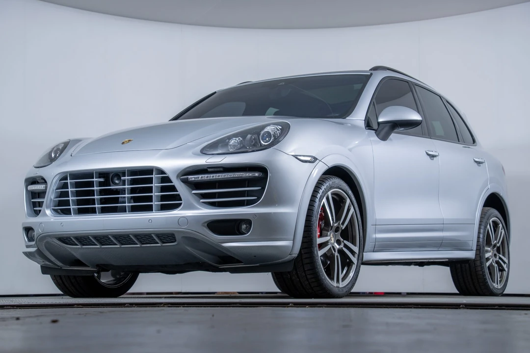 2014 Porsche 958 Cayenne GTS - Image 25 of 31
