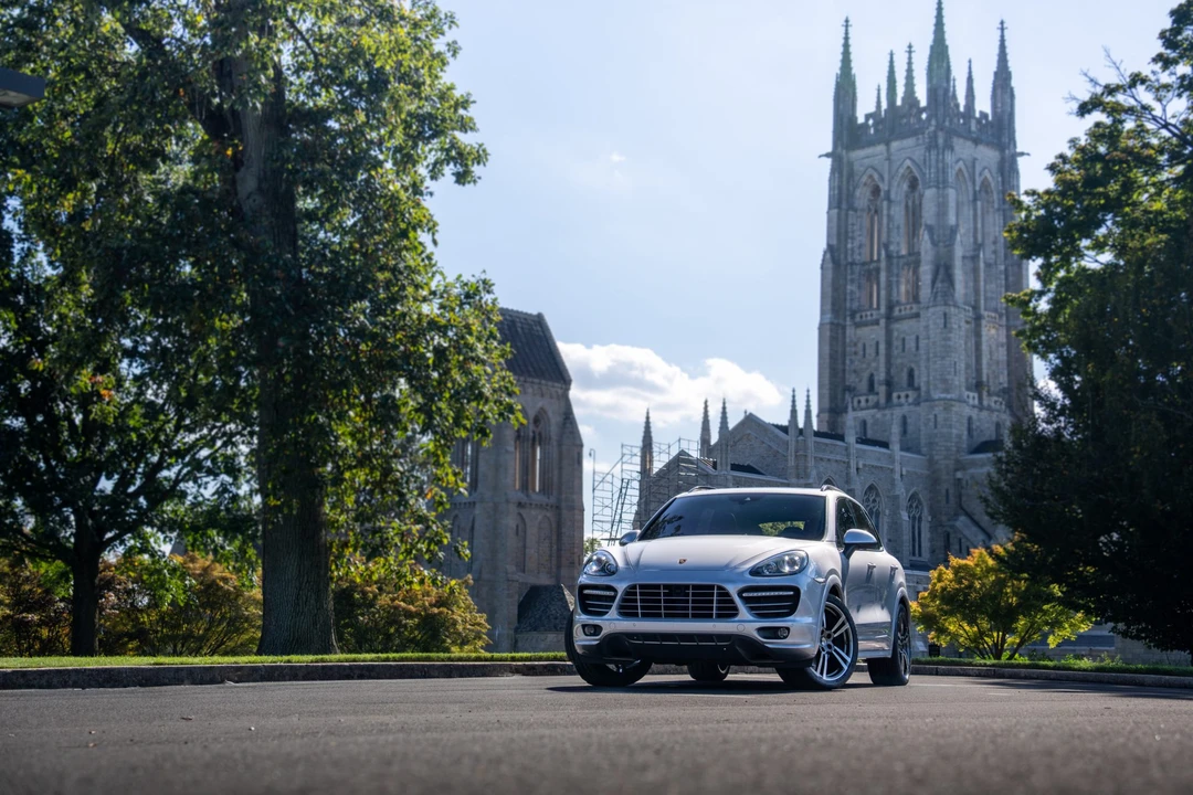 2014 Porsche 958 Cayenne GTS - Image 11 of 31