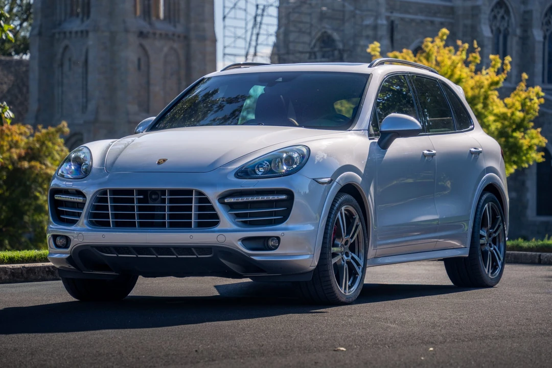 2014 Porsche 958 Cayenne GTS - Image 3 of 31