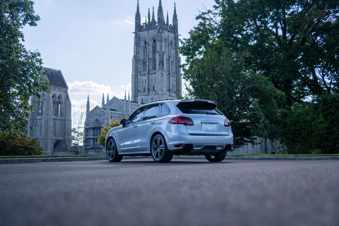 2014 Porsche 958 Cayenne GTS - Image 15 of 31