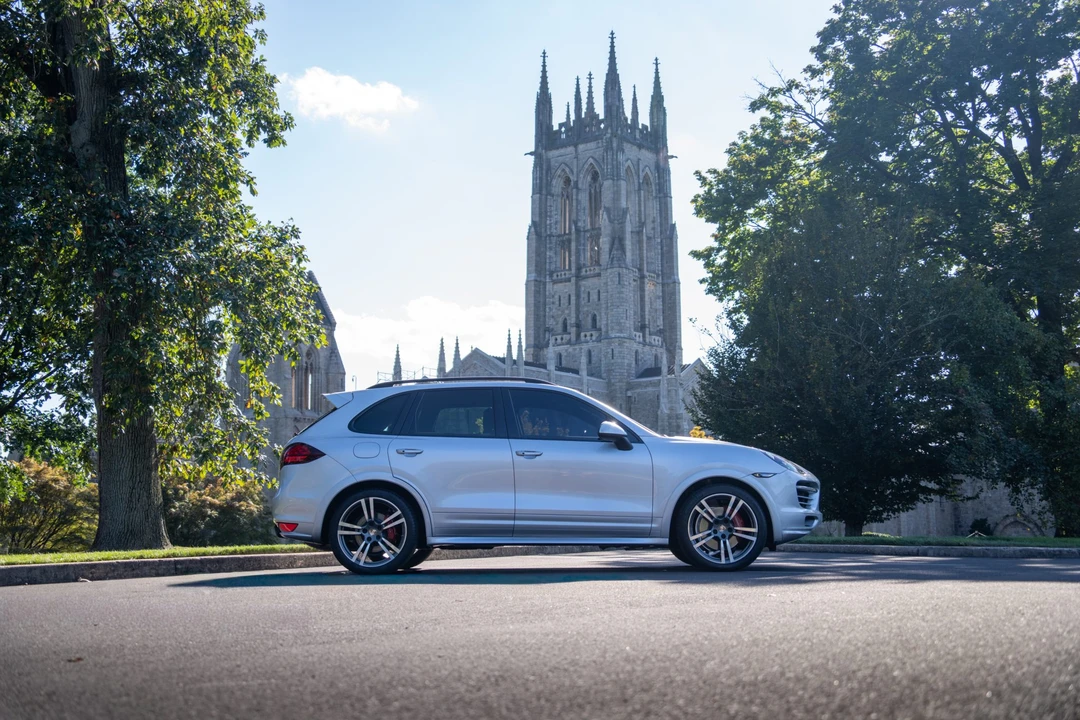 2014 Porsche 958 Cayenne GTS - Image 17 of 31