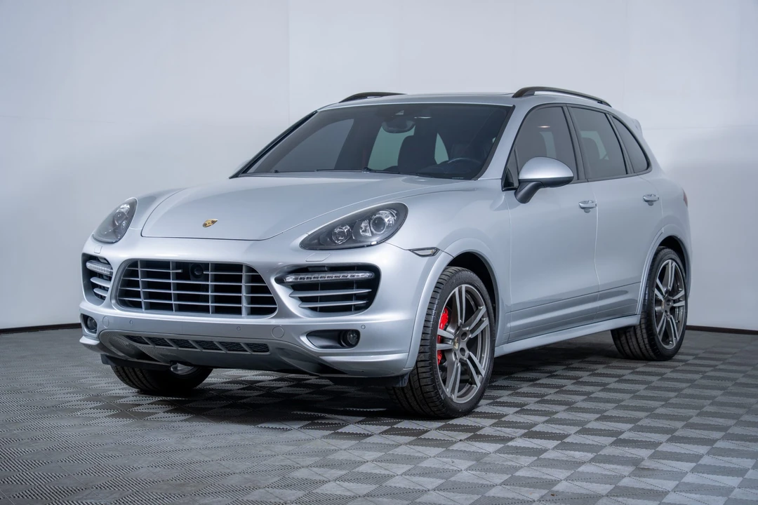 2014 Porsche 958 Cayenne GTS - Image 24 of 31