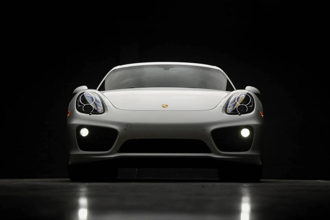 2014 Porsche 981 Cayman S - Image 6 of 31