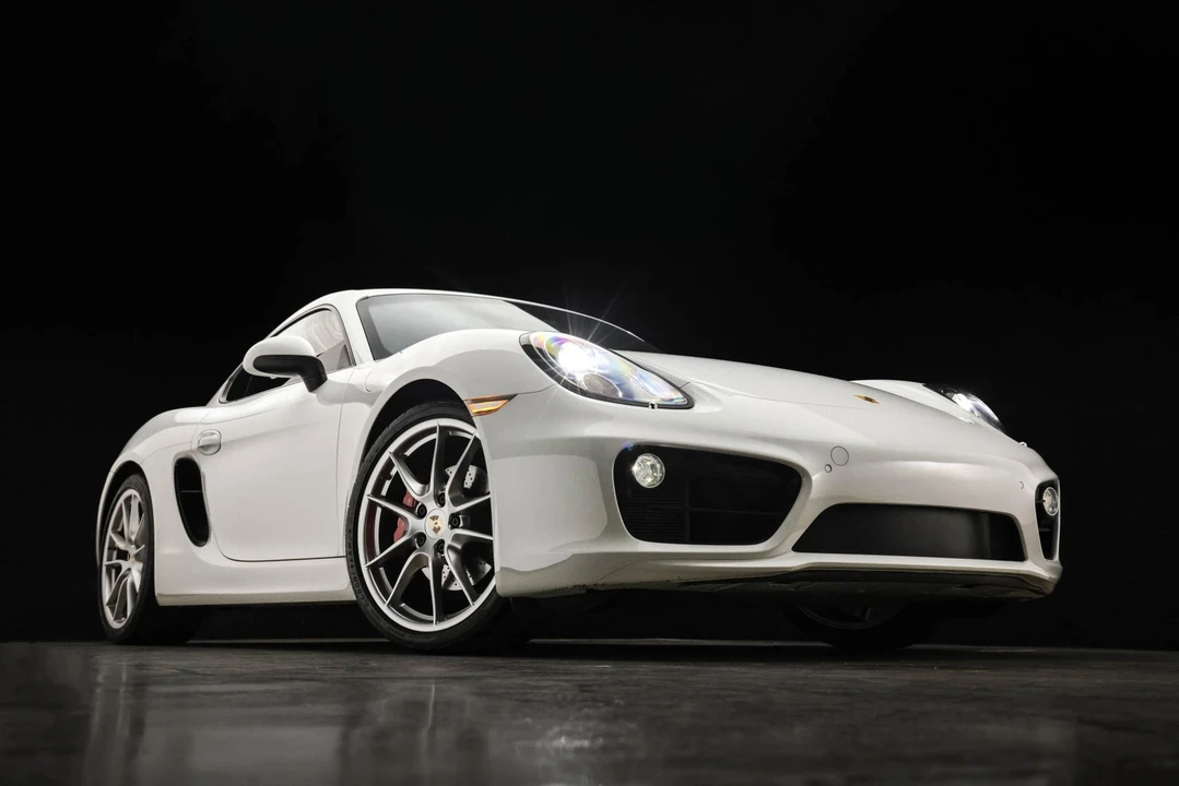 2014 Porsche 981 Cayman S - Image 11 of 31