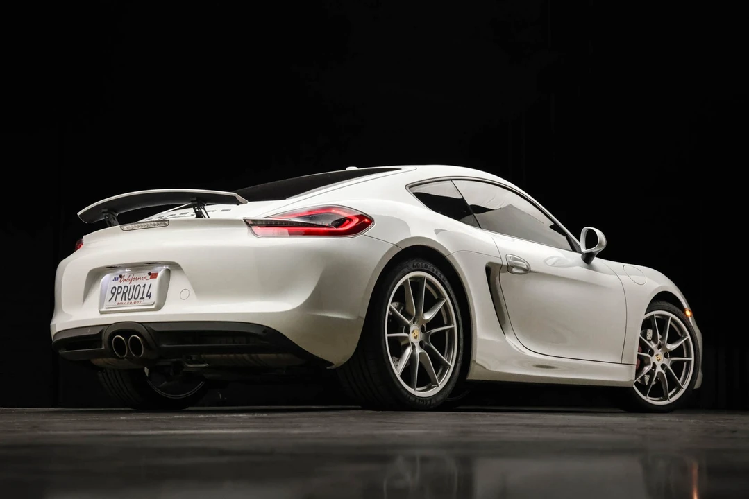 2014 Porsche 981 Cayman S - Image 20 of 31