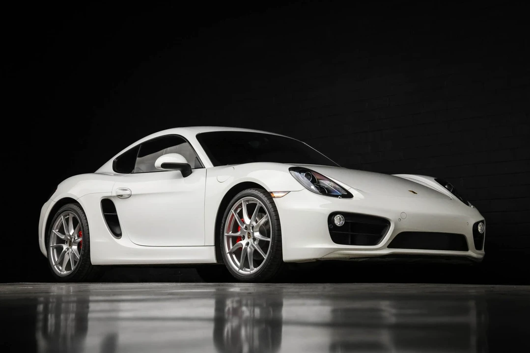 2014 Porsche 981 Cayman S - Image 12 of 31