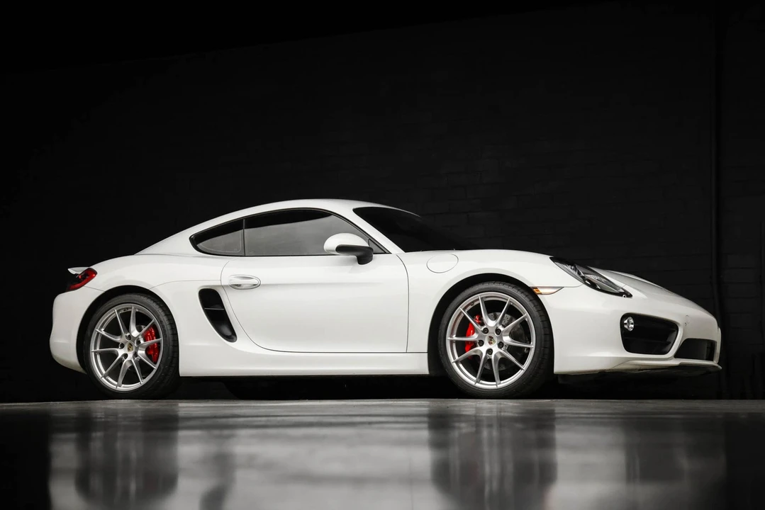 2014 Porsche 981 Cayman S - Image 14 of 31