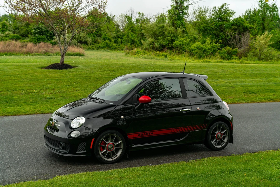 2015 Fiat Abarth 500 - Image 5 of 31