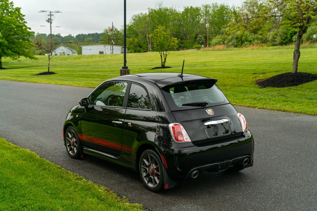 2015 Fiat Abarth 500 - Image 12 of 31