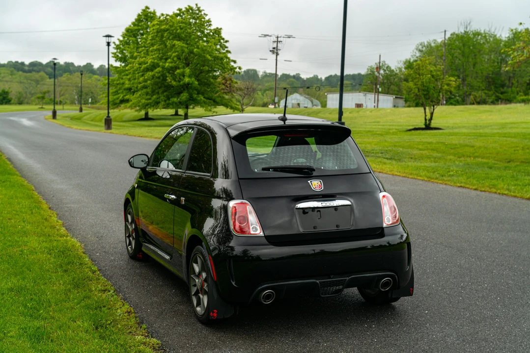 2015 Fiat Abarth 500 - Image 13 of 31
