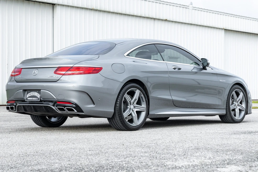 2015 Mercedes-Benz C217/A217 S 63 & S 65 AMG Coupe & Convertible - Image 11 of 31