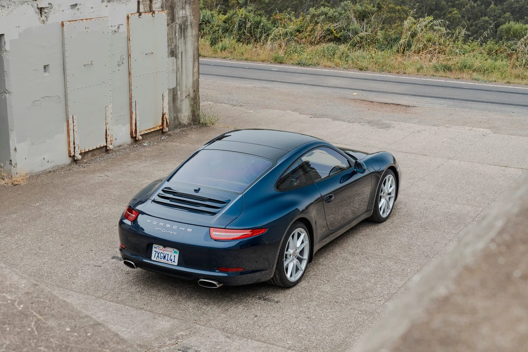 2015 Porsche 991 Carrera - Image 25 of 31