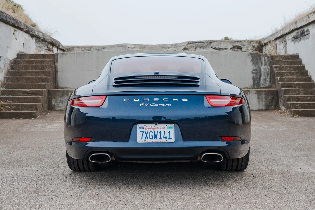 2015 Porsche 991 Carrera - Image 31 of 31