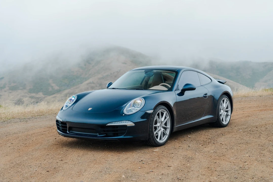 2015 Porsche 991 Carrera - Image 2 of 31