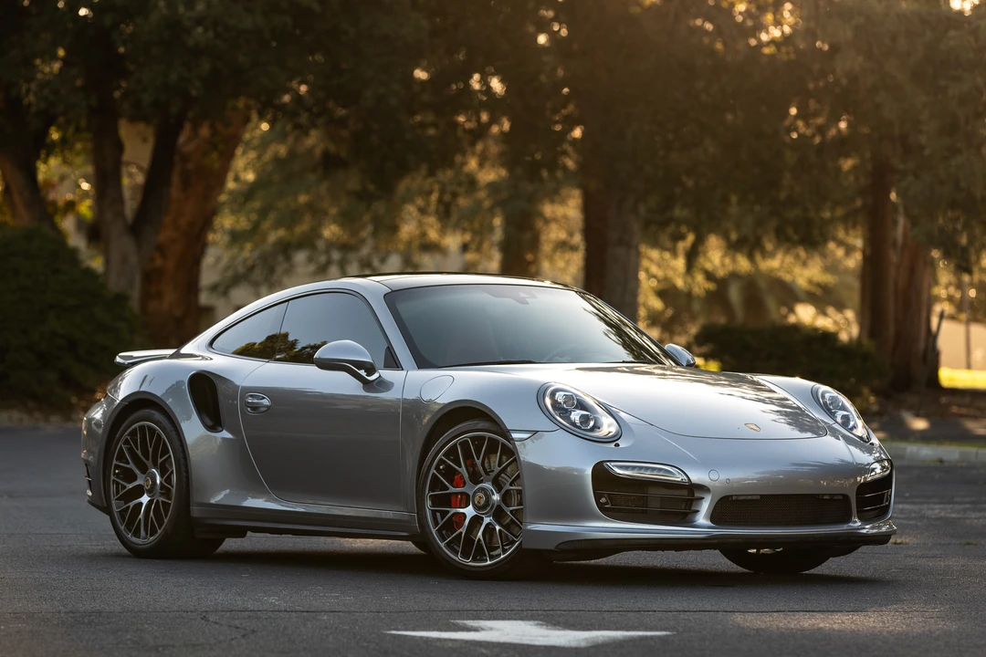 2015 Porsche 991 Turbo - Image 24 of 31