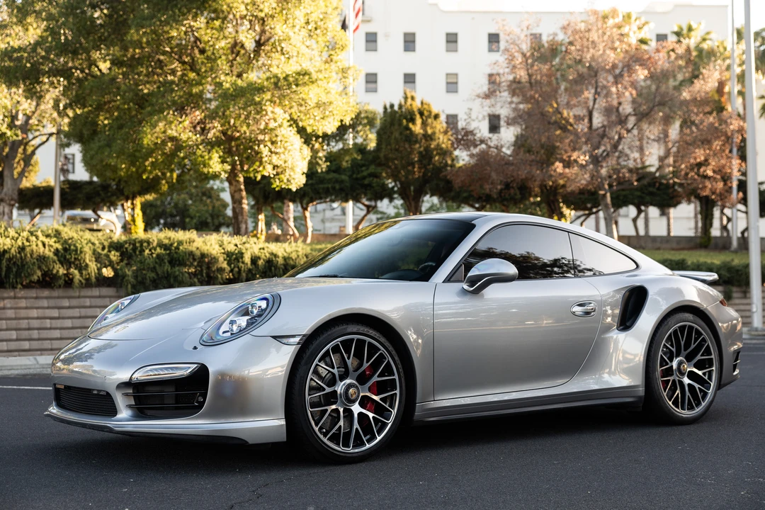 2015 Porsche 991 Turbo - Image 5 of 31