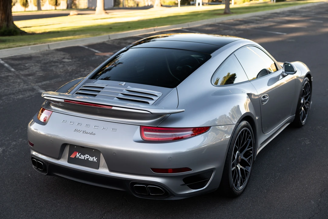2015 Porsche 991 Turbo - Image 15 of 31