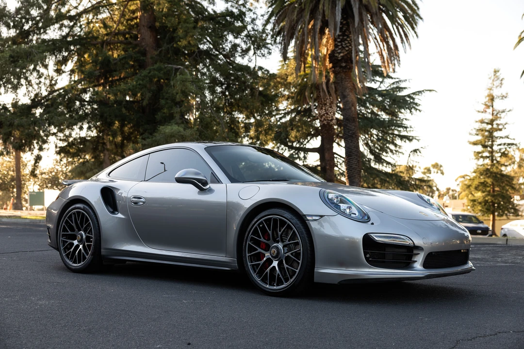 2015 Porsche 991 Turbo - Image 25 of 31
