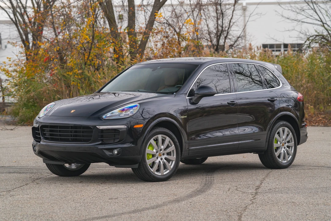 2015 Porsche 958 Cayenne S - Image 4 of 31