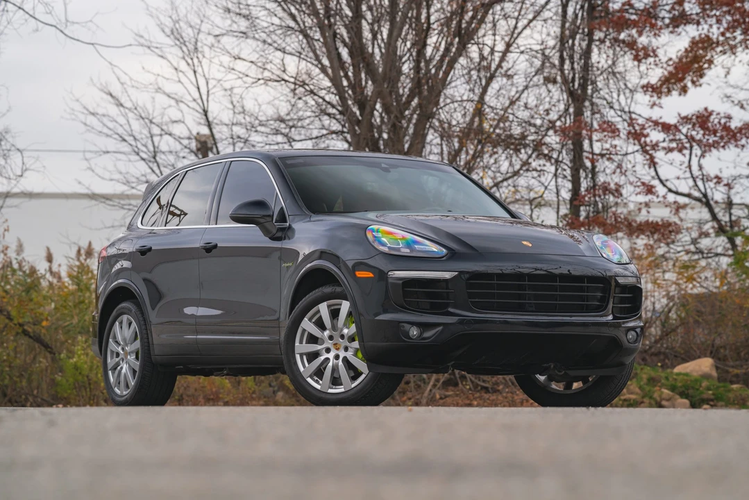 2015 Porsche 958 Cayenne S - Image 18 of 31