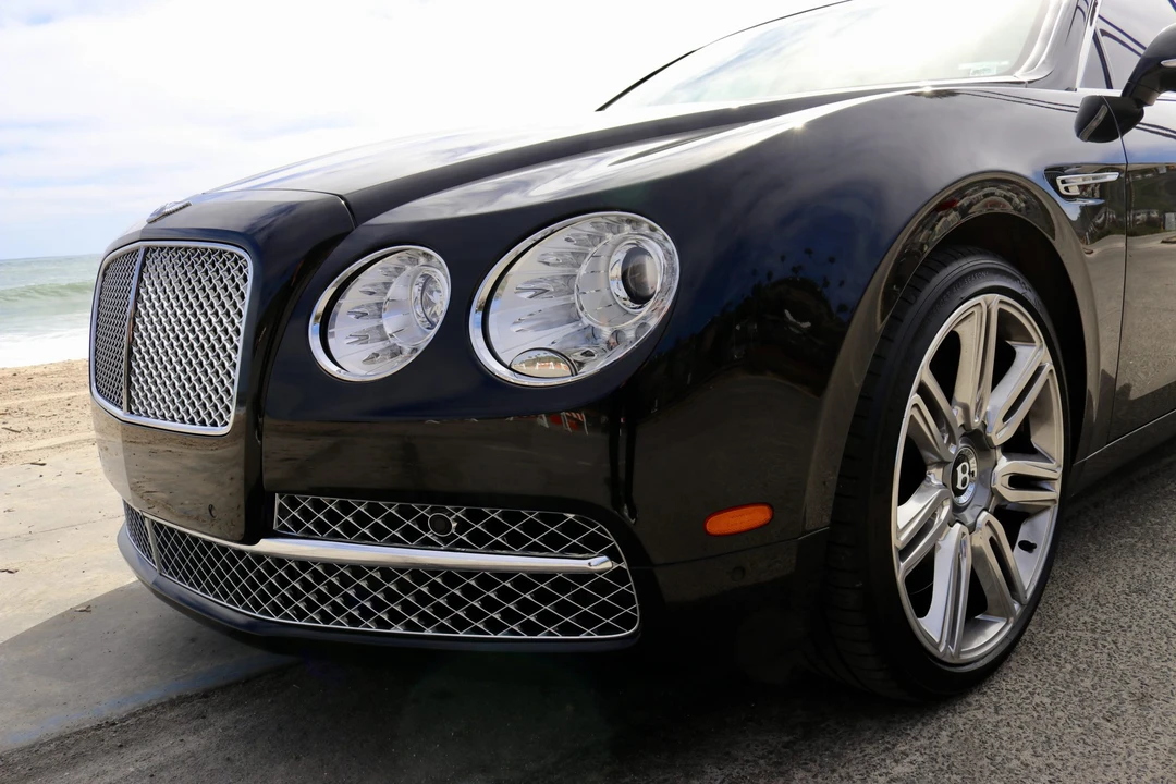 2016 Bentley Continental Flying Spur - Image 14 of 31