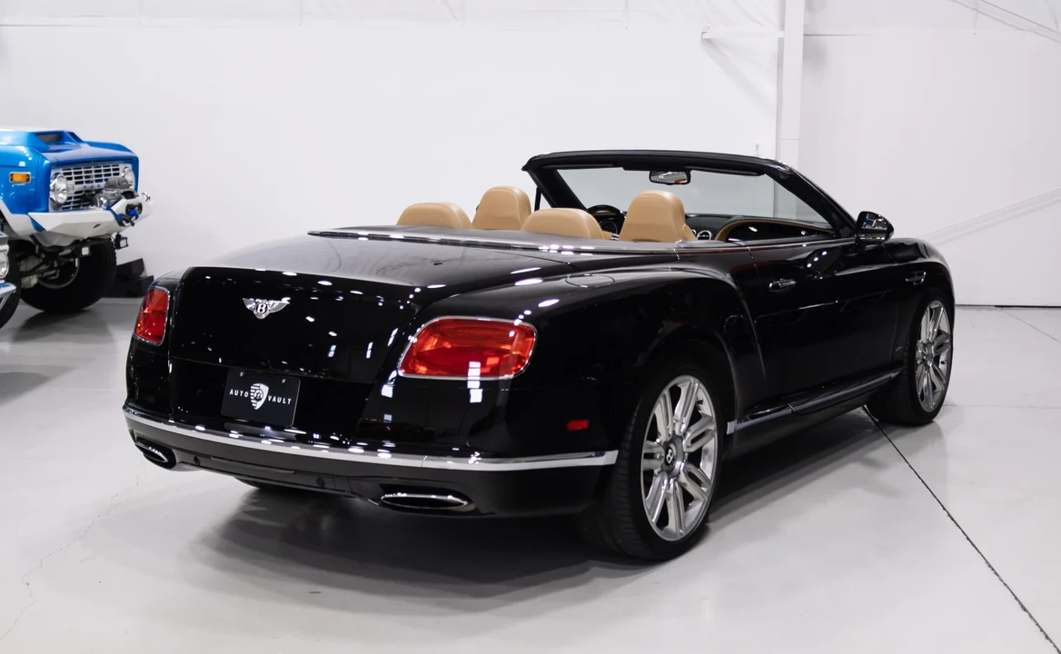 2017 Bentley Continental GTC - Image 21 of 31