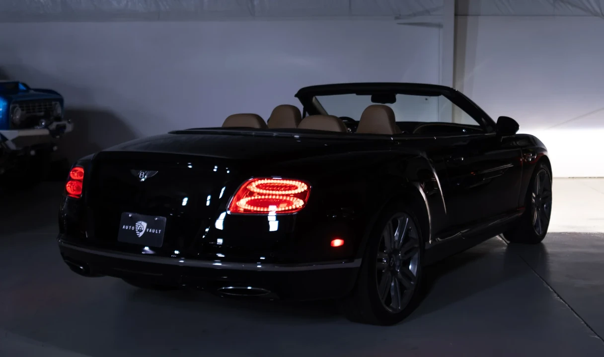 2017 Bentley Continental GTC - Image 19 of 31