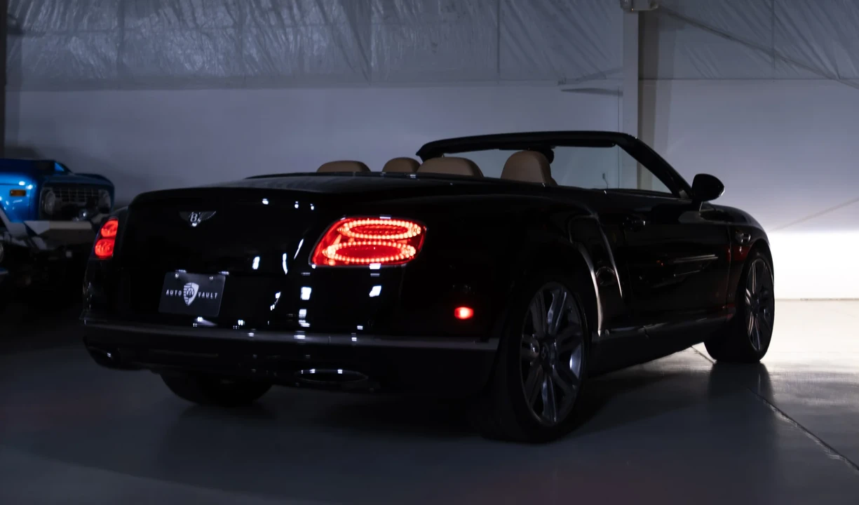 2017 Bentley Continental GTC - Image 20 of 31