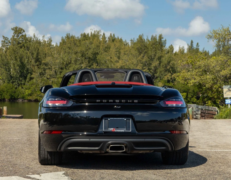 2017 Porsche 718 Boxster - Image 14 of 31