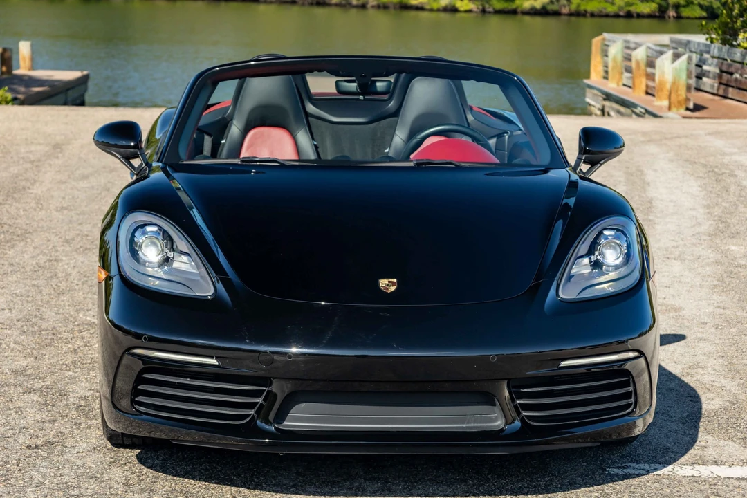2017 Porsche 718 Boxster - Image 7 of 31